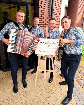 ZESPÓŁ DIWERS Łowicz