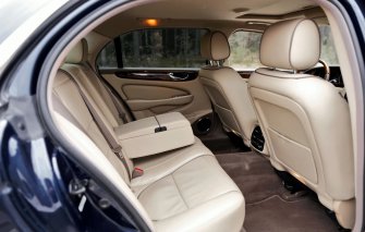 dużo miejsca z tyłu Warszawa