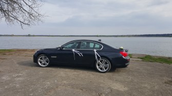 Auto samochód do ślubu limuzyna BMW 730d M-pakiet Ostrów Wielkopolski