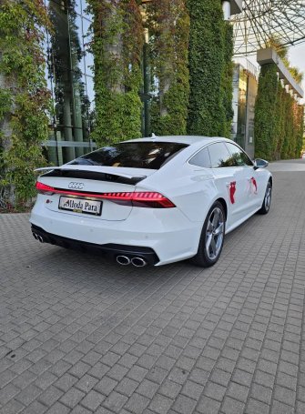 Auto do ślubu. Sportowa limuzyna audi S7. Białystok