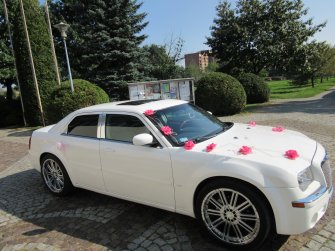 Limuzyna Chrysler 300C na ślub/studniówkę MEGA OKAZJA TYLKO 800zł Gołkowice