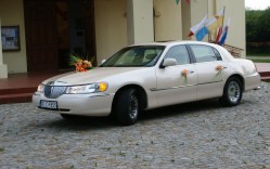 Auto do ślubu Koluszki
