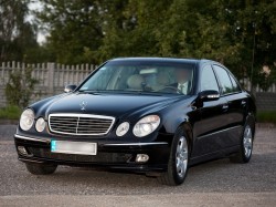 auto do Ślubu, ekskluzywna limuzyna MERCEDES E klasa KRAKÓW