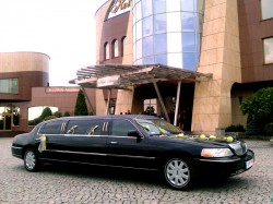 Limuzyna Lincoln Chrysler 300C Nowy Sącz Podegrodzie