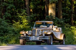 Alfa Romeo Spider - RETRO CAR Pilzno