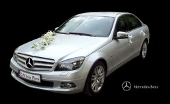 Elegancki Srebrny Mercedes C-klasse Avantgarde Toruń