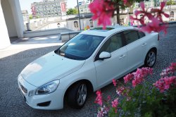 Lśniące Białe Volvo s60 II Białystok