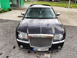 MAJESTATYCZNA BESTIA/ AUTO DO ŚLUBU I NA IMPREZY OKOLICZNOŚCIOWE WARSZAWA