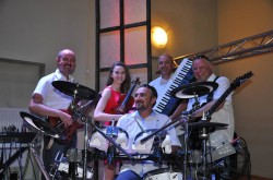 Zespół muzyczny RELAX-LIVE PONIATOWA
