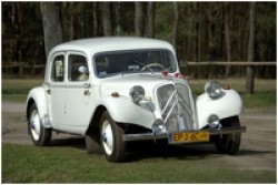 ZABYTKOWE AUTO DO ŚLUBU PAJĘCZNO