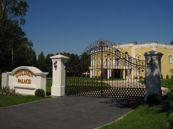 GOLDEN PALACE GRODZISK MAZOWIECKI