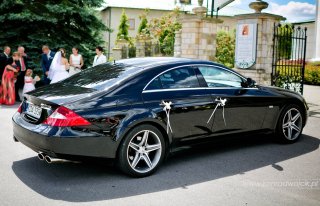 Samochód do ślubu Mercedes CLS Audi A8 Kraków