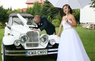 Zabytkowe samochody do ślubu Auta RETRO do wynajęcia na wesele Warszawa