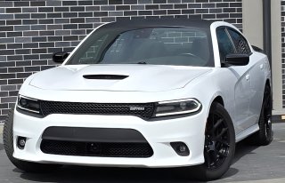 Biały Dodge Charger Daytona V8 Poznań