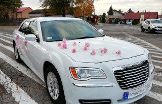 Ekskluzywne Limuzyny Samochody Do Slubu Wynajem Aut Do Slubu Auto Do Slubu Sieradz