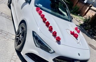Biały luksusowy samochód do Ślubu - Mercedes CLA Toruń