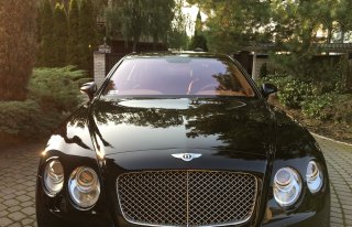 Luxusowy Bentley do ślubu Warszawa