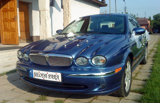 Jaguar X-Type - piękna, błękitna limuzyna Warszawa