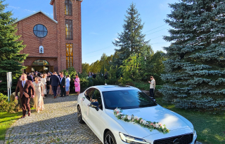 woziMY VOLVO - auto do ślubu z prywatnym kierowcą Warszawa