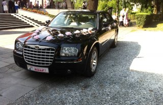300c Chrysler do ślubu Piękny Kielce