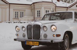 JAGUAR DAIMLER DS420 do ślubu oraz na inne imprezy okolicznościowe  Kolbuszowa