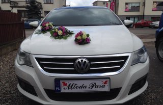 Biała limuzyna na wynajem na każdą okazje ŚLUB POMORSKIE Żukowo